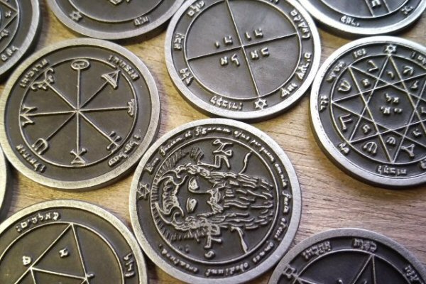 Our King Solomons Pentacle coins have all the detail of the original drawings